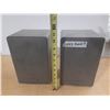 Image 1 : (2) Realistic Speaker - Minimus - 11 (Untested)