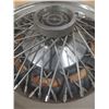 Image 3 : Vintage Ford Thunderbird Wire Spoke 15-Inch Hub Cap.