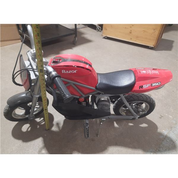 Razor RSF350 Kids Electric Street Bike. (Working)