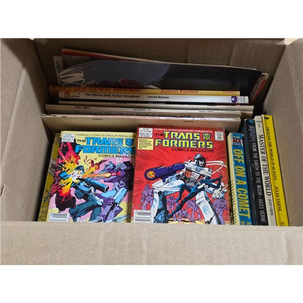 Lot of magazines and comics