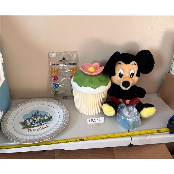 Vintage Disneyland and Mickey items, misc other