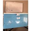 Image 3 : Vintage Blue Coleman Cooler