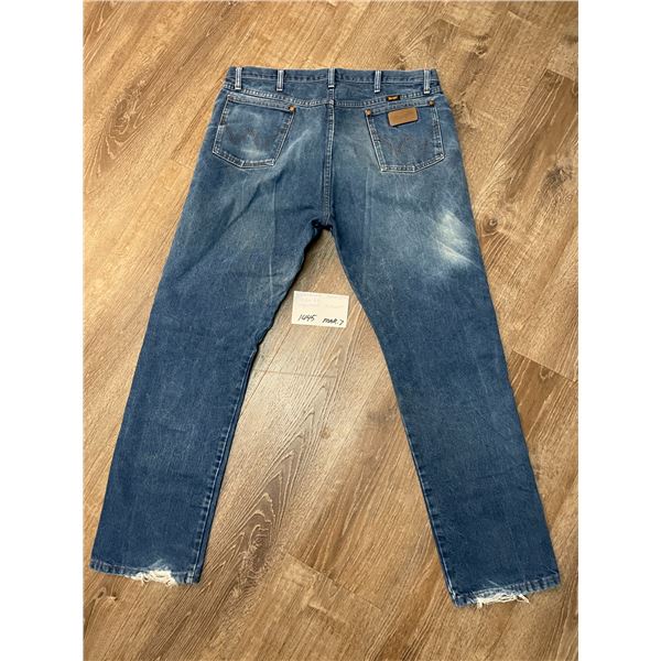 Wrangler Mens - 40 x 34 - copper rivet