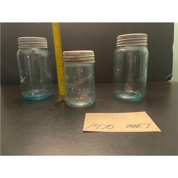 3 Gem jars