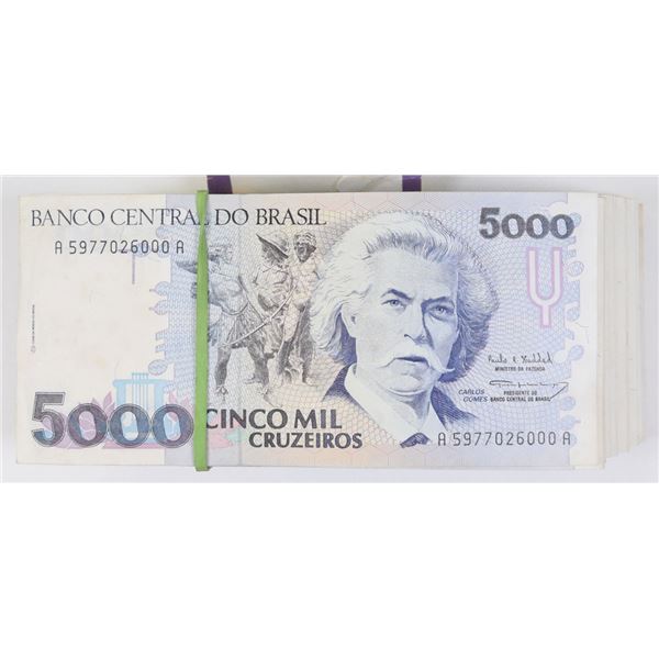 Brazil. Banco Central do Brasil, ND (1993), Issued pack of Close to 500 Notes.