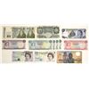 Image 1 : British Commonwealth & Related Nations Banknotes, ND (1949 to 1955) to 2002 (2002 to 2003).