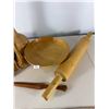 Image 7 : Hand-Turned Wooden Plate and Rolling Pin