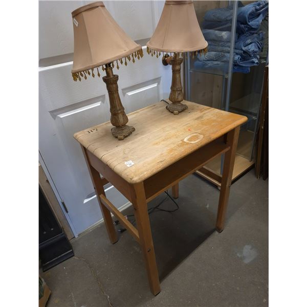 Wood Side Table with Pair of Table Lamps