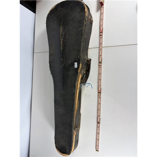 Vintage Hard Shell Instrument Case