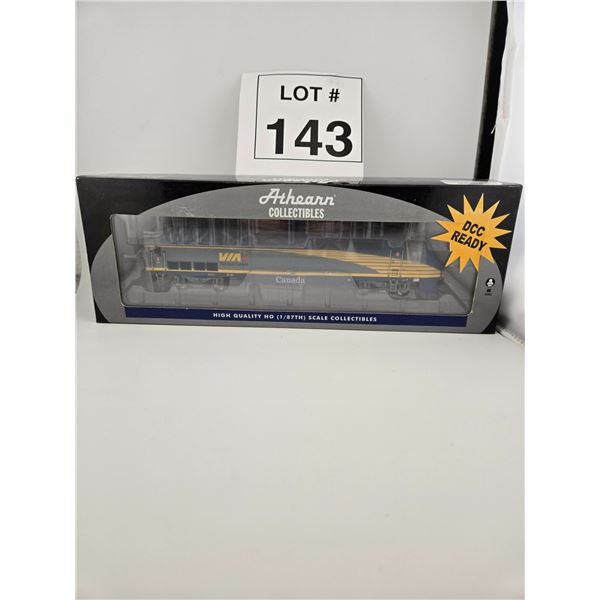 ATHEARN / VIA RAIL CANADA DIESEL LOCOMOTIVE (HO SCALE 1:87)