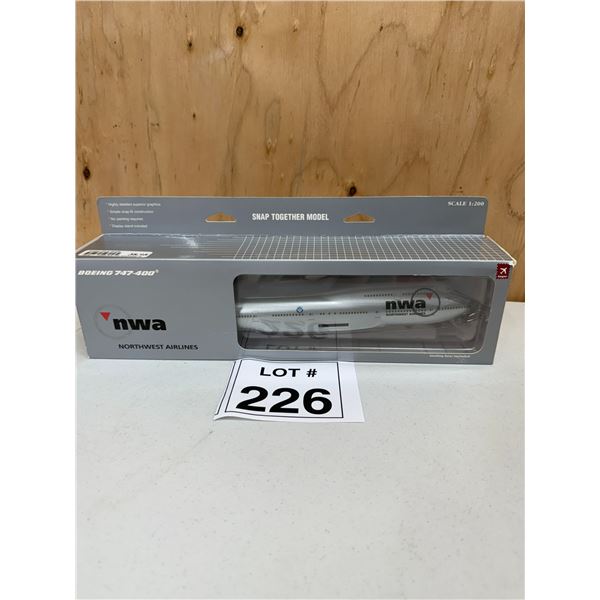 HOGAN / NORTHWEST AIRLINES BOEING 747-400 (1:200) [DIE-CAST]