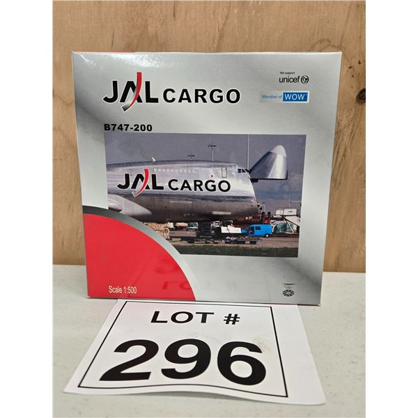 JAL CARGO BOEING 747-200 (1:500) [DIE-CAST]
