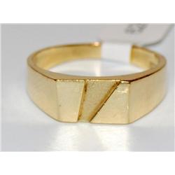 14K Gold Ring 5.3gr