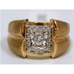 14K Gold Mens Ring With Diamond