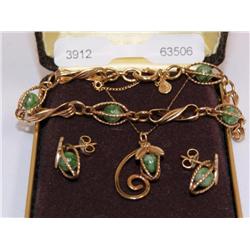 AAA Green Jade Bracelet, Pendant & Earrings