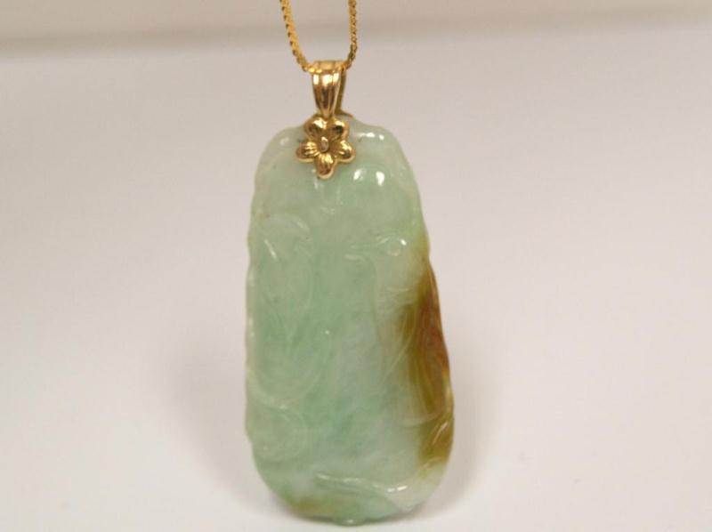 14kt Antique Lotus Jade Pendant W/Chain