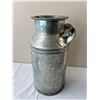 Image 4 : Vintage Metal Canisters