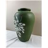 Image 3 : Handmade Urn