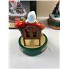 Image 7 : Coca-Cola Holiday Collectibles