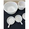 Image 4 : Milk Glass Kitchenware