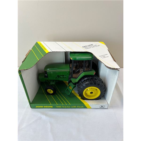 John Deere 7800 Row Crop Tractor with Duals