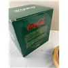 Image 5 : Coca-Cola Musical Figurine