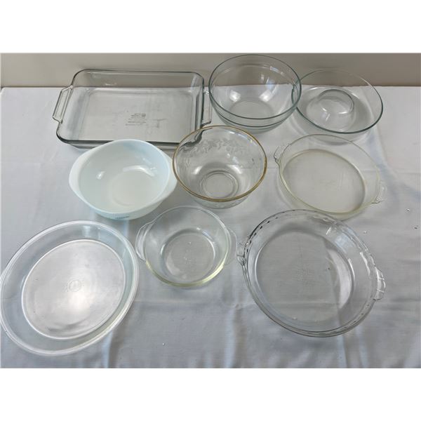 Glass Baking Dishes and Mixing Bowls