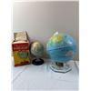 Image 1 : World Globes