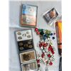 Image 4 : Playing Cards and Games