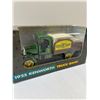 Image 2 : ERTL John Deere Kenworth Truck Bank