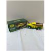 Image 1 : ERTL John Deere Chevy Pickup Truck