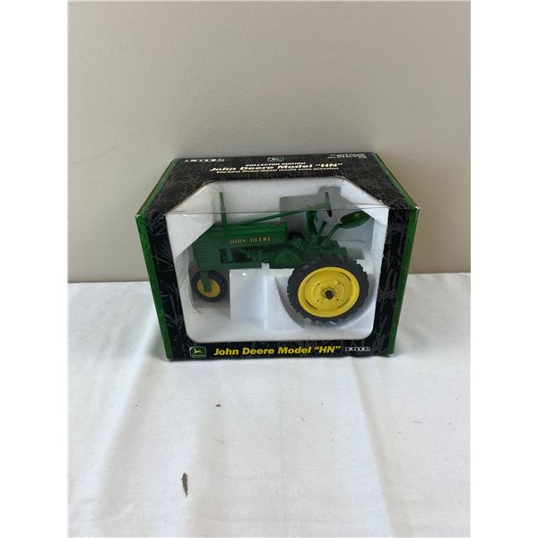 ERTL John Deere Model HN