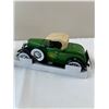 Image 3 : ERTL John Deere Ford Model A Roadster