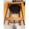 Image 3 : Vintage Upholstered Furniture