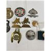 Image 2 : Medallions & Tokens
