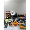 Image 1 : Halloween Decor Lot