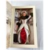 Image 3 : Hallmark Holiday Memories Barbie