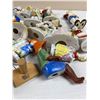 Image 15 : Decorative Ceramic Figures and Decor