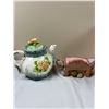 Image 6 : Decorative Teapots