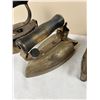 Image 3 : VIntage Irons
