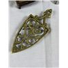 Image 6 : VIntage Irons
