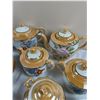 Image 3 : Iridescent China Set