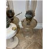 Image 4 : Aladdin Oil Lamps