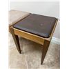 Image 2 : Sewing Benches