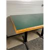 Image 2 : Workbench Table