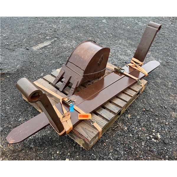 Contents of Pallet: Pair Pallet Forks 88"L & Machine Bucket Attachment