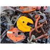 Image 5 : Contents of Pallet: Renfroe JPA Plate Clamp, Chain Hoist, Hooks, Shackles