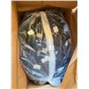 Image 4 : Qty 4 Boxes CAADU0GOIA Black Plastic Clips P/U Mon 2/23