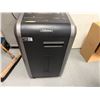 Image 4 : Fellowes 225Ci Cross-Cut Paper Shredder