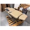 Image 12 : Midmark Ritter 230 Barrier Free Exam Chair w/ Foot Controls